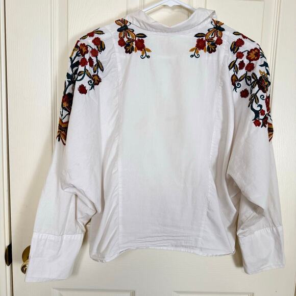 Zara White Button Down Shirt Embroidered Floral Butterfly Long Sleeve Blouse - Picture 3 of 5